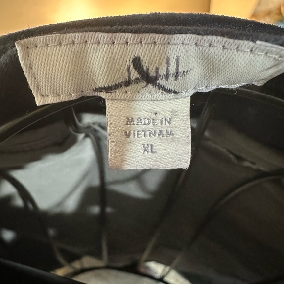 Unique Winged Open Front J.Jill Navy Blazer - Picture 10 of 12